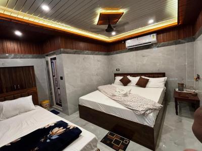 Sundarban-Strip-Accommodation